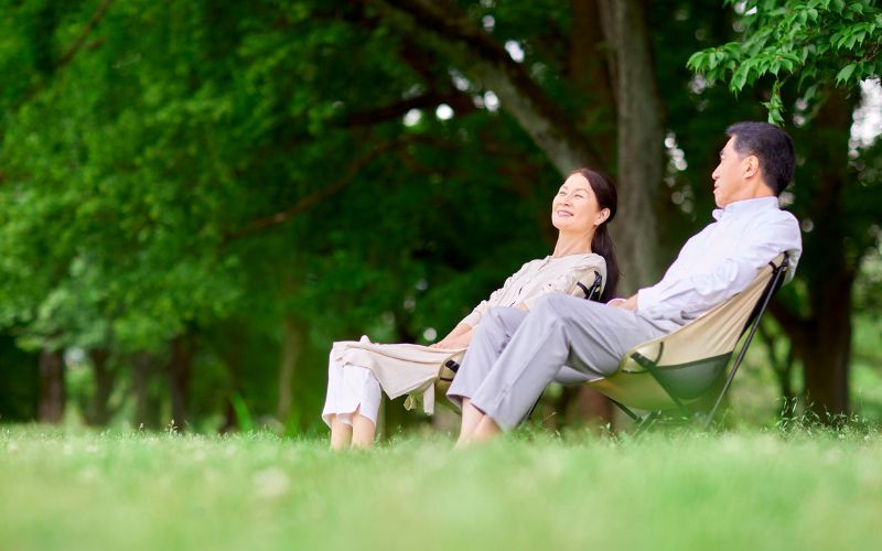 Person wearing soft muscle-relaxing clothing for daily comfort and recovery